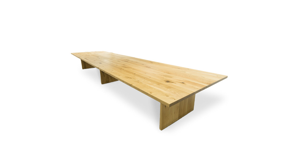 Bronze Grade Straight Oak Table
